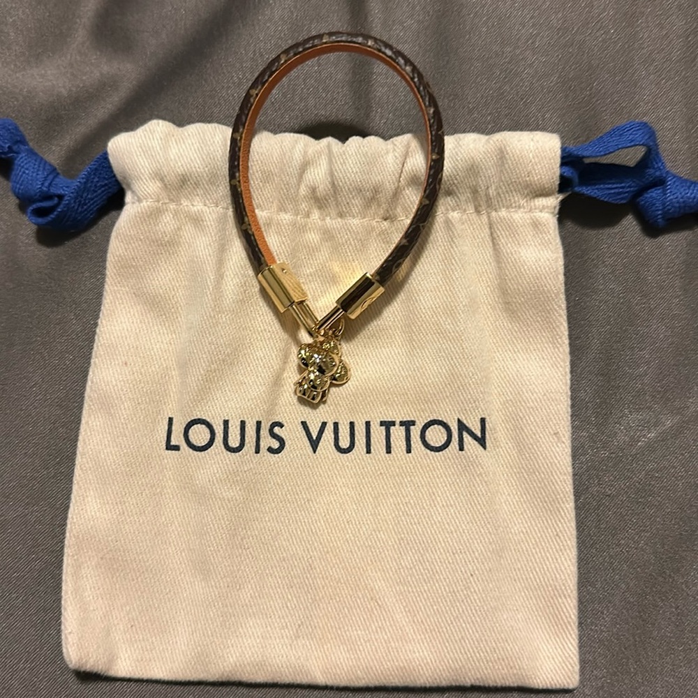 Vivienne Charm Bracelet
